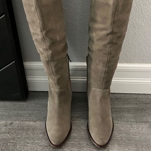 LIENDO BY SEYCHELLES CLEARWATER OVER-THE-KNEE BOOTS (SZ 7 US)
